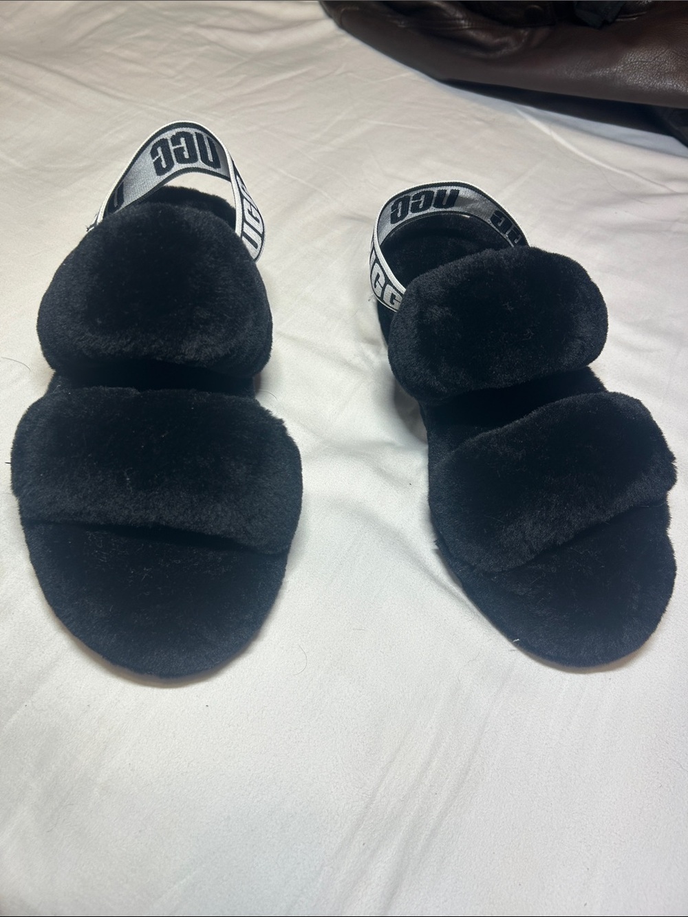 UGG Black Fluff Logo-Back Slide Sandals